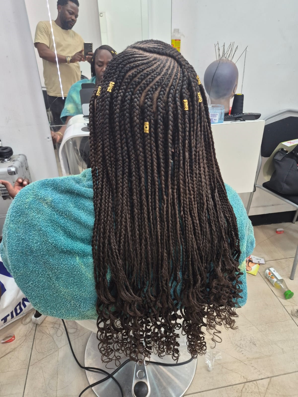 Lawrenzo Hair Stylist