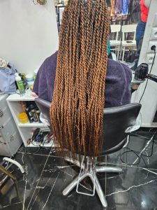 Lawrenzo Hair Stylist